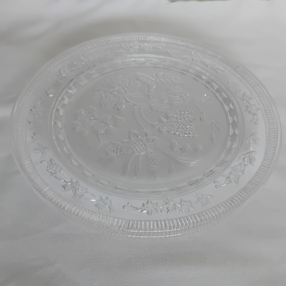 2 Vintage Orrefors Alice Clear Glass Plates Designed By Eva Englund 8"